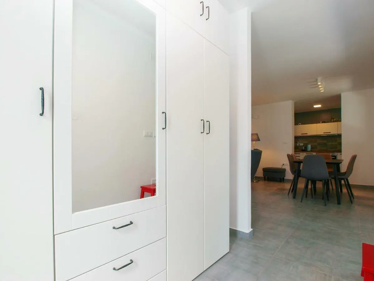 Holiday House “Marta” Villa Pula Croatia