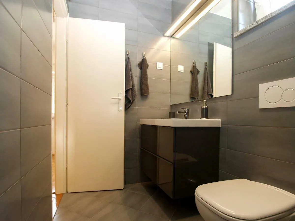 Vila Holiday House “Marta” Pula 0*,  Chorvatsko